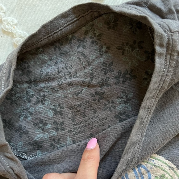 Graphic Tee - Picture 3 of 3